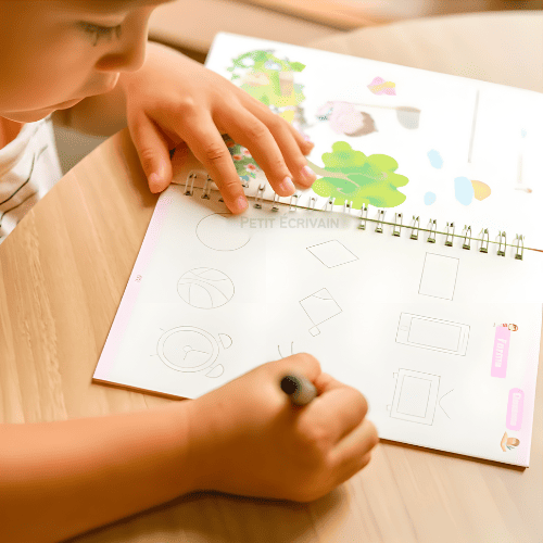 Cahiers Magiques | Améliorez l'écriture de votre enfant en 14 jours